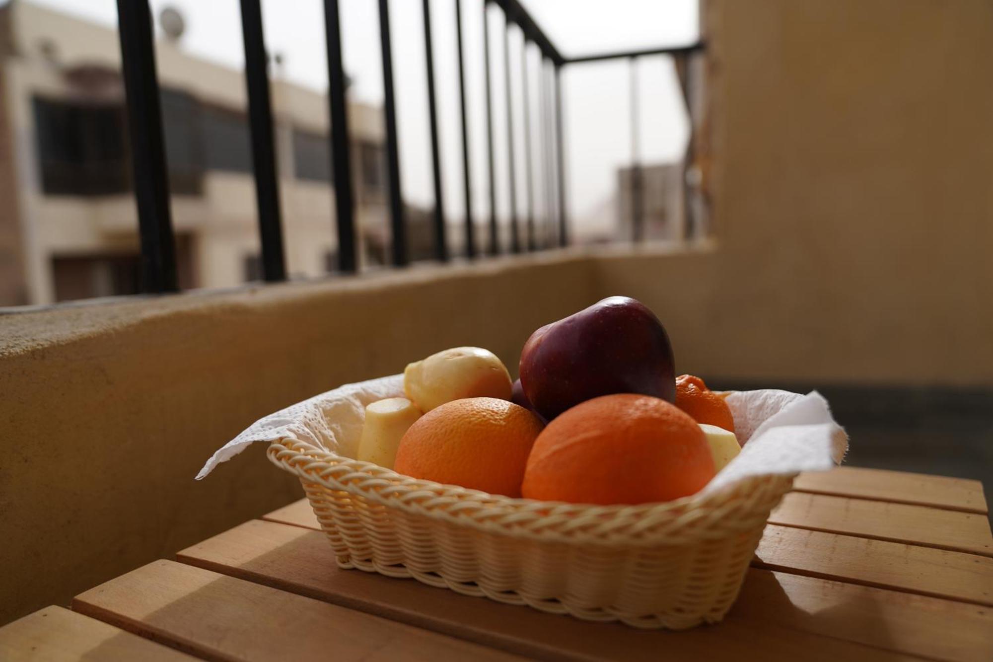 Pyramids Hotel Kafret el-Gabal المظهر الخارجي الصورة