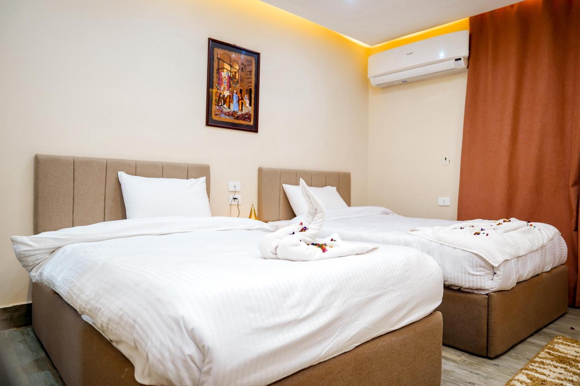 Pyramids Hotel Kafret el-Gabal المظهر الخارجي الصورة