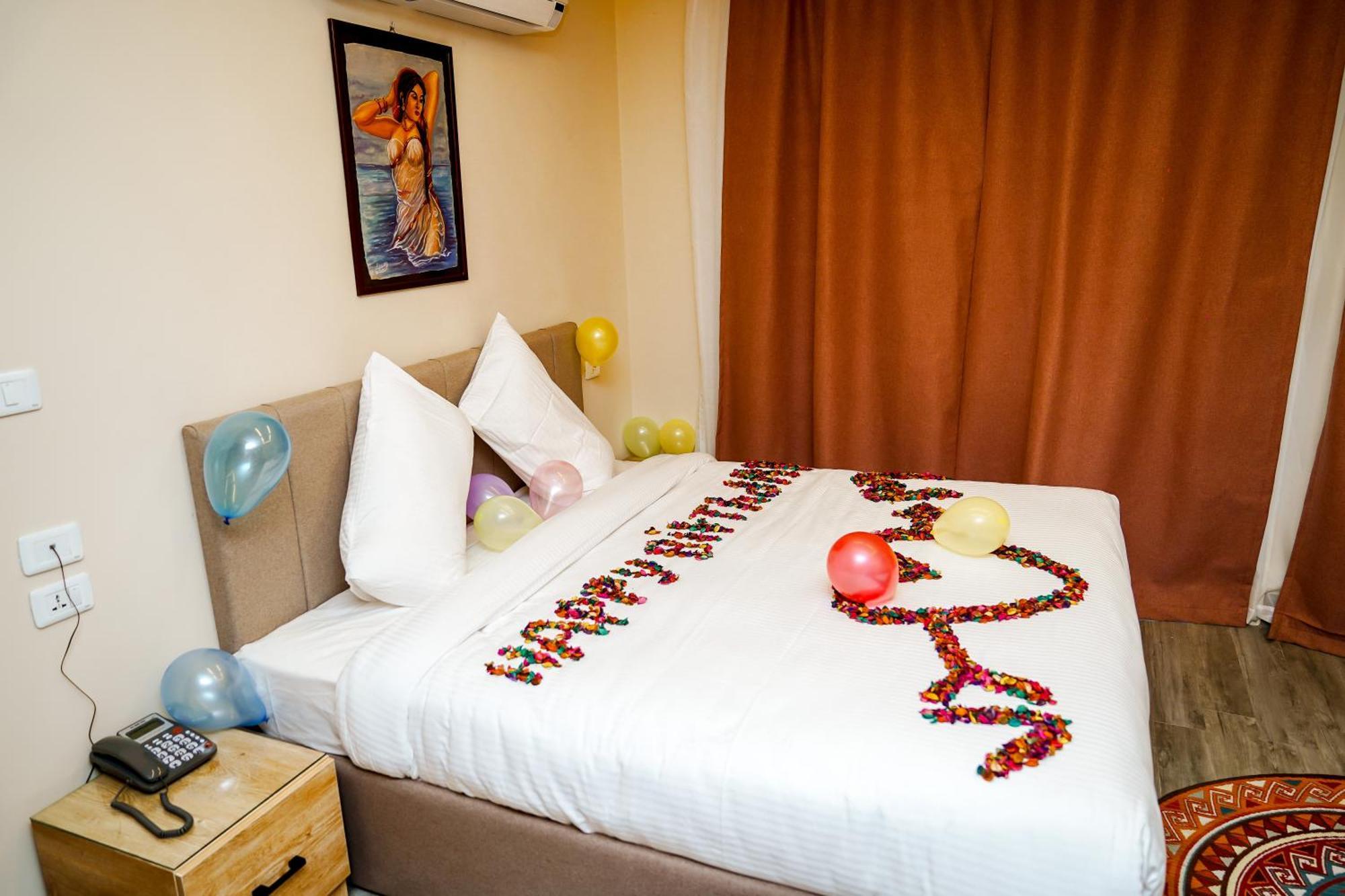 Pyramids Hotel Kafret el-Gabal المظهر الخارجي الصورة