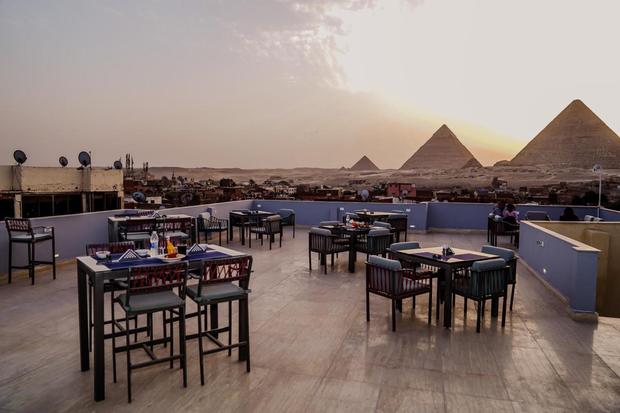 Pyramids Hotel Kafret el-Gabal المظهر الخارجي الصورة